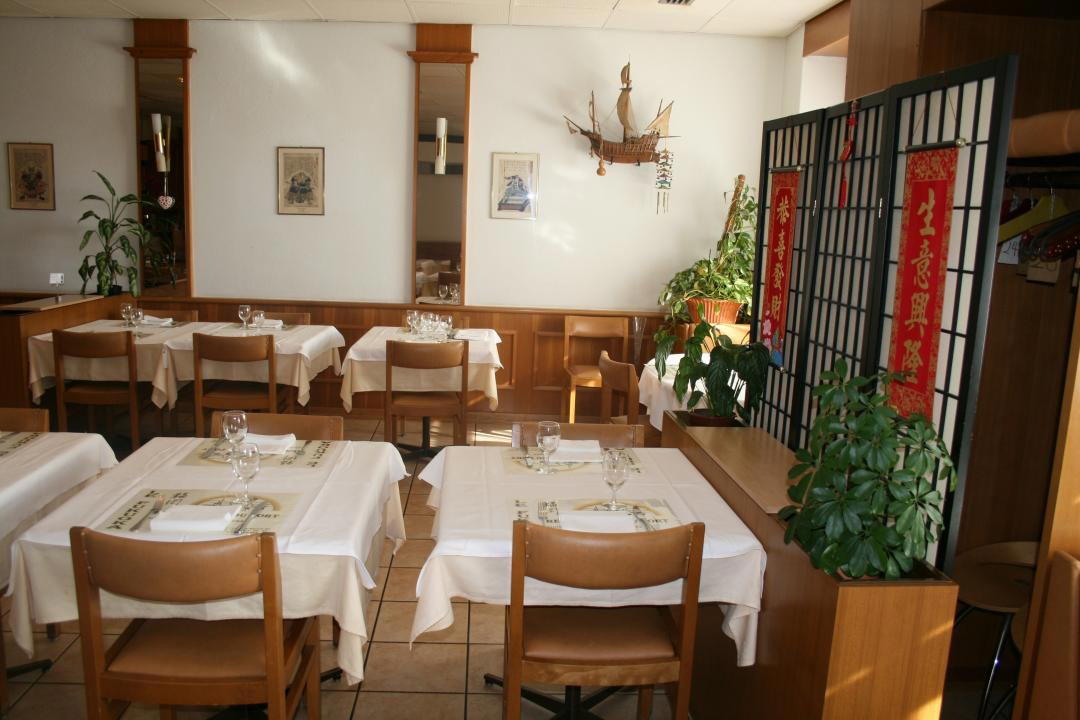 Njørd café, Aubonne, Switzerland