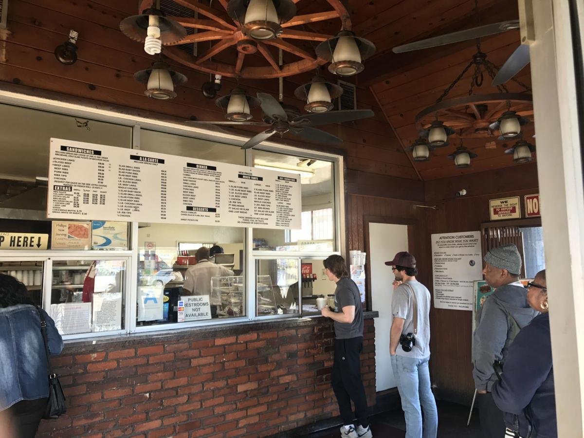 Phillips Bar-B-Que restaurant in Los Angeles