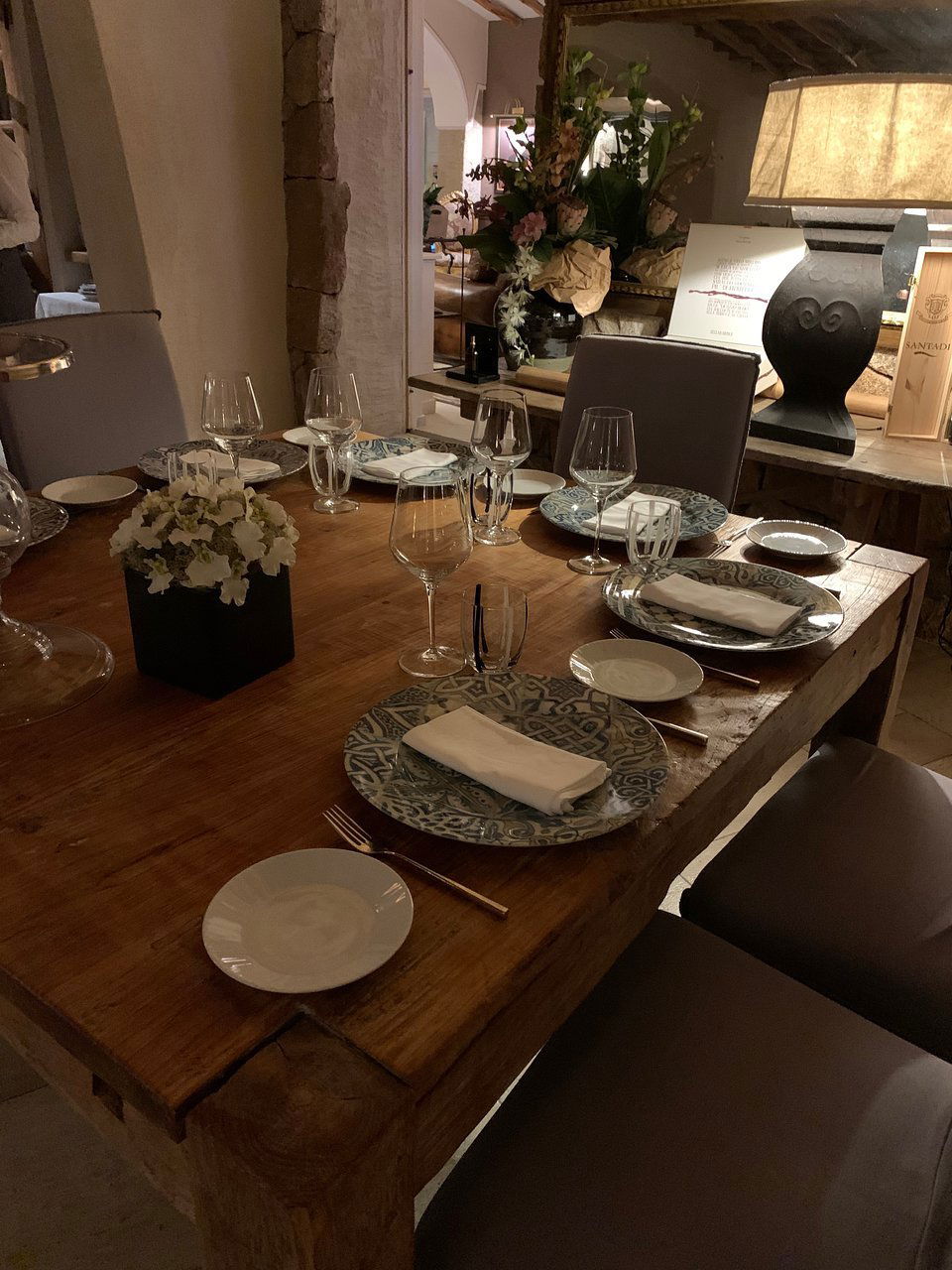 Il Fuoco Sacro, Restaurant in San Pantaleo