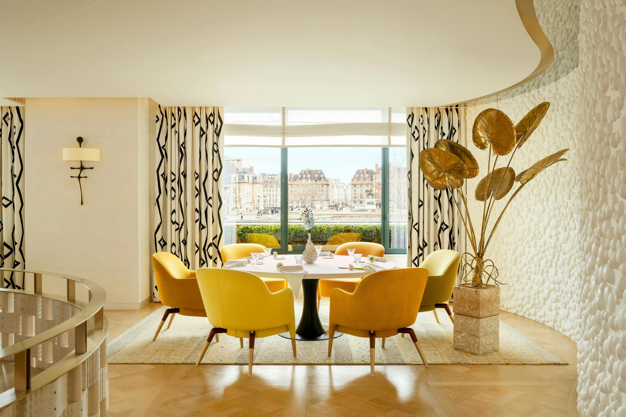 Plénitude, Paris, France