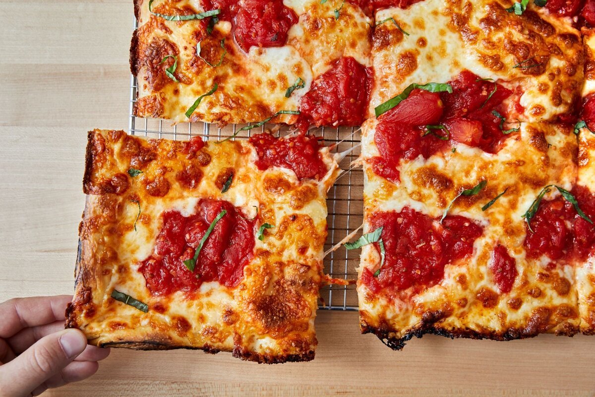 Prime Pizza restaurant in Los Angeles, United States