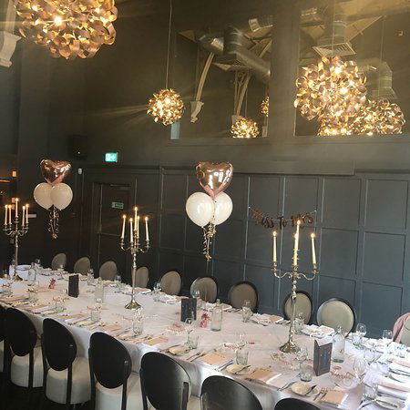 Metropolitan, Restaurant in Belgrade