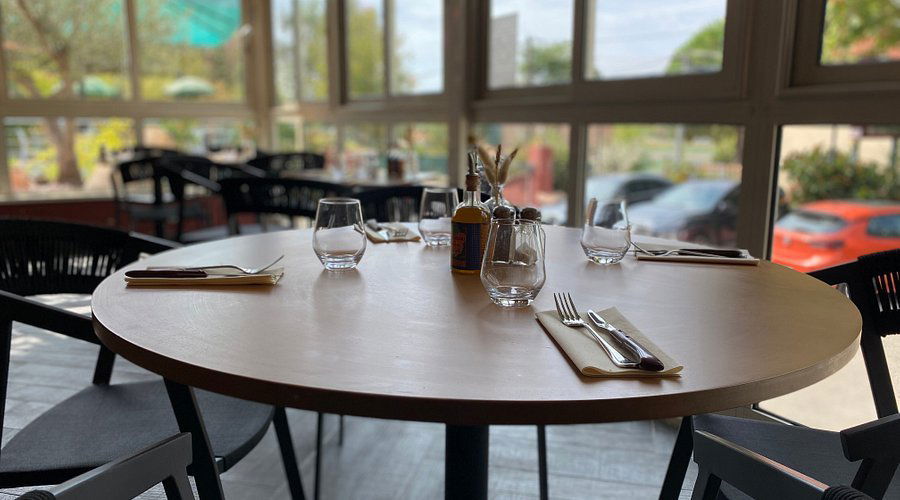 L'inizio, Restaurant in Ardsley