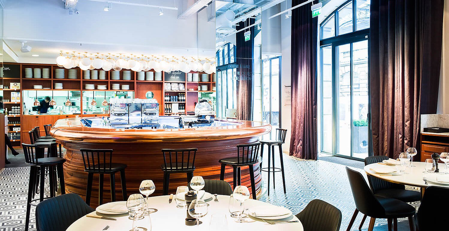 Lazare restaurant in Paris