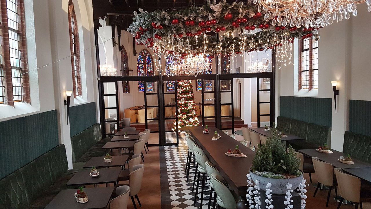 De Basiliek, Restaurant in The Hague