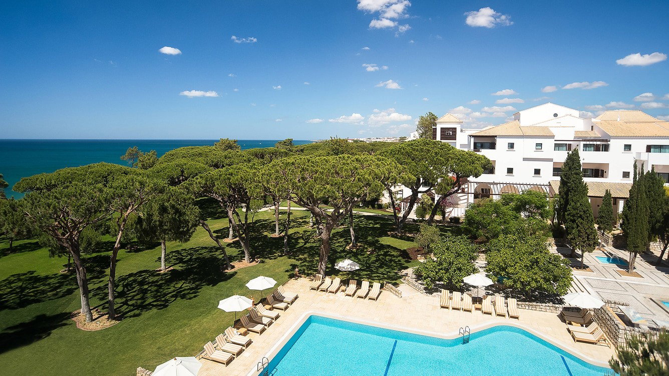 Pine Cliffs Hotel, a Luxury Collection Resort, Algarve