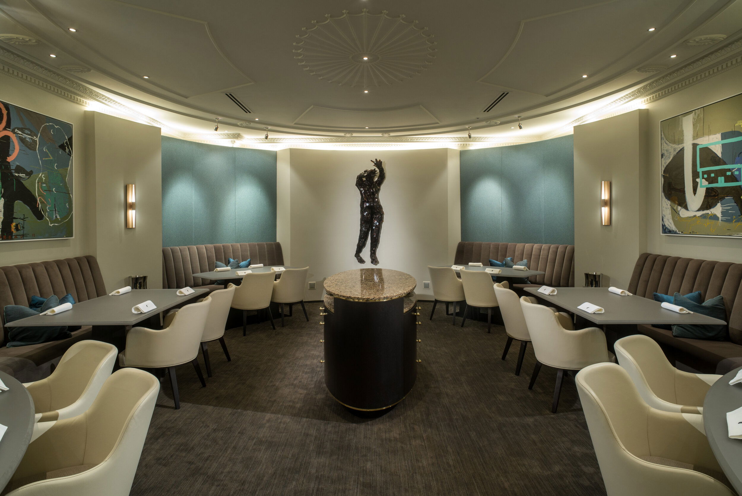 Alinea restaurant in Chicago, United States
