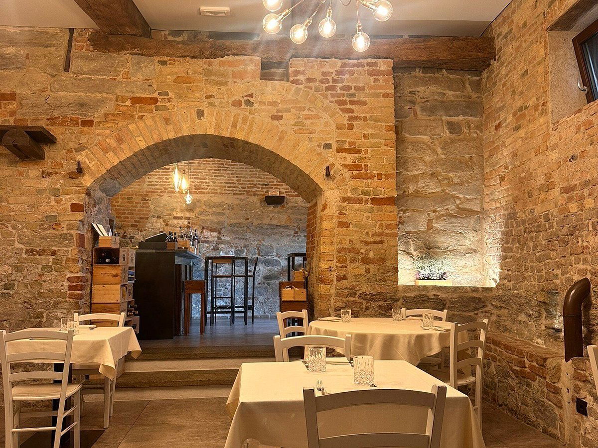 Io e Luna, Restaurant in Guarene