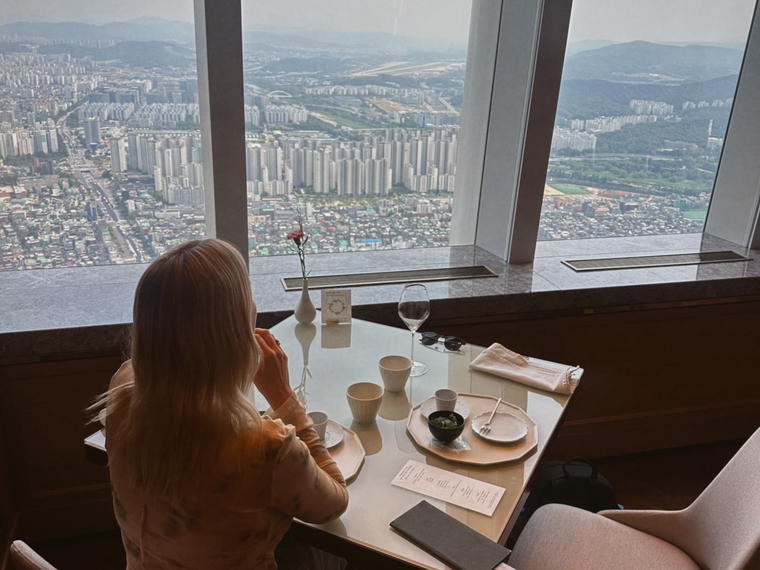 Bicena, Seoul, South Korea