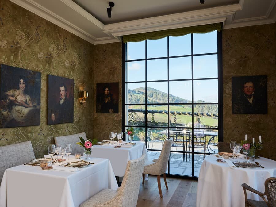 Trastámara restaurant in Las Presillas, Spain