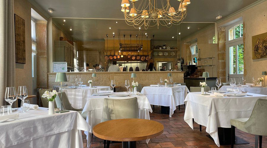 Château d'Origny, Restaurant in Ouches