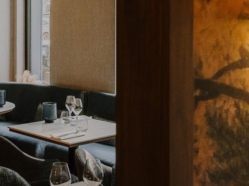 Racines, Restaurant in Laval