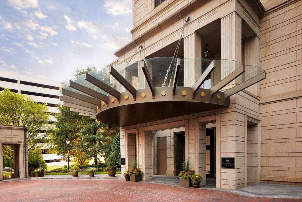 Waldorf Astoria Atlanta Buckhead hotel in Atlanta, United States