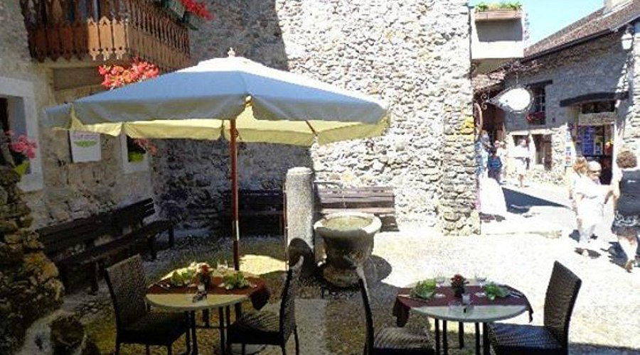 La Traboule restaurant in Paris, France