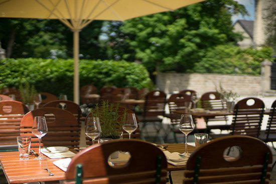 Schloss Niederweis restaurant in Niederweis, Germany
