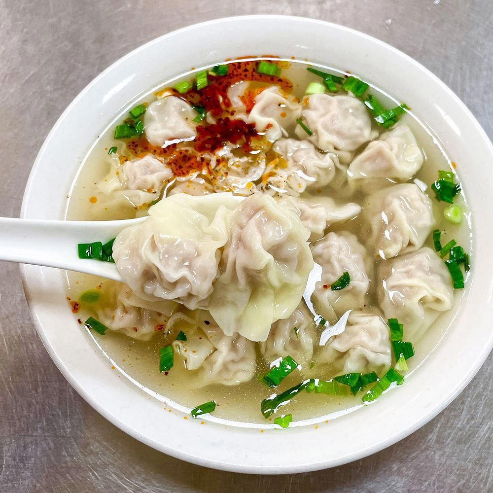 Jin Ling Yang Jia Hun Tun Dian (Caodu Alley), Nanjing, China