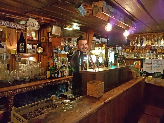 Olde Glen Bar restaurant in Glen