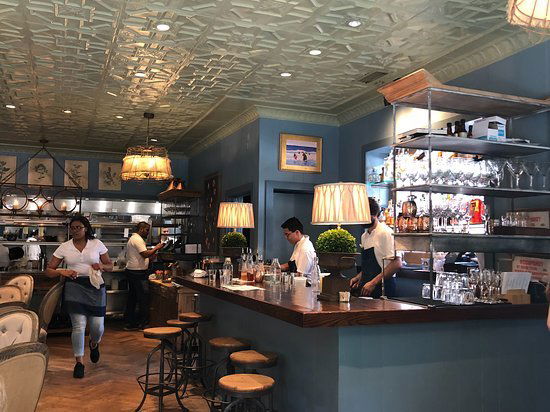 Blue Door Kitchen & Garden restaurant in Chicago, United States