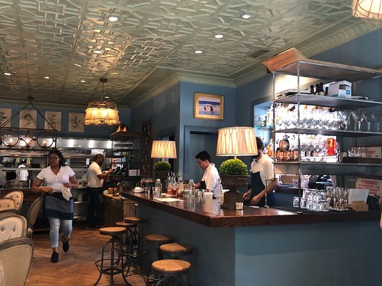 Blue Door Kitchen & Garden restaurant in Chicago, United States