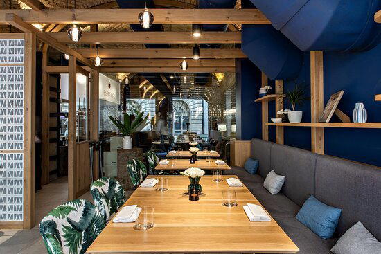 Essencia Restaurant, Naples, Italy