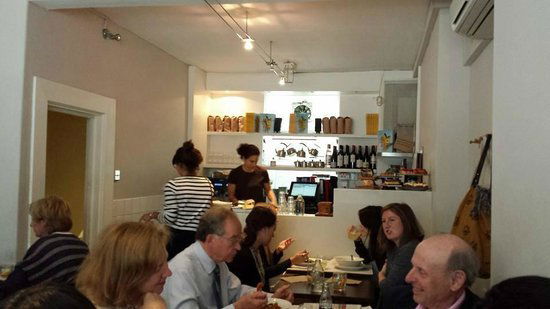 Honey & Co, Restaurant in London