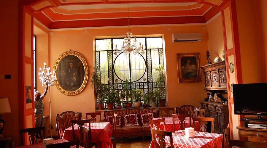 Acaja, Restaurant in Pinerolo