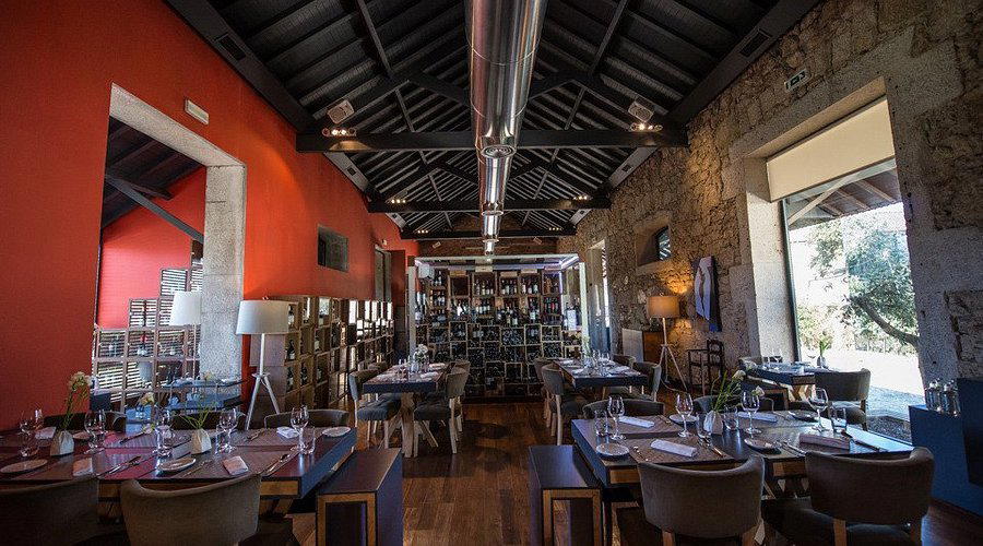 Cais restaurant in São Paulo, Brazil