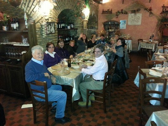 Il Grottino restaurant in Gualdo Cattaneo