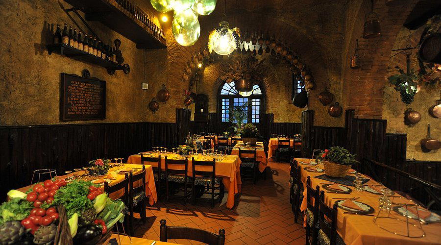 Taverna dello Spuntino restaurant in Grottaferrata, Italy