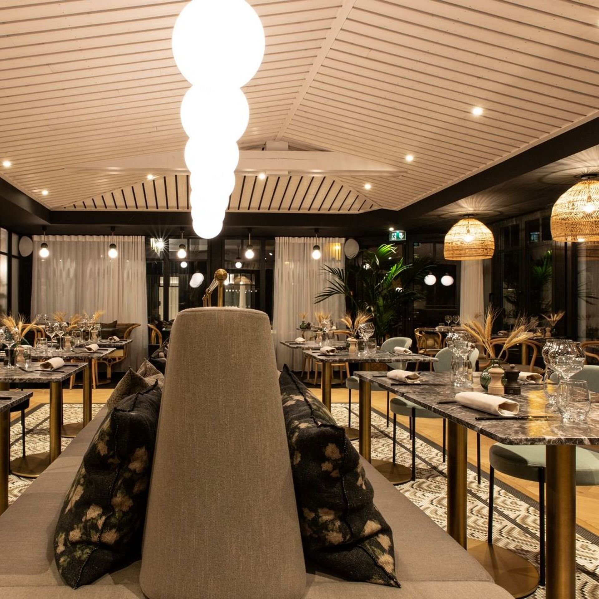 Le Cairn - Hôtel le Celtique restaurant in Carnac, France