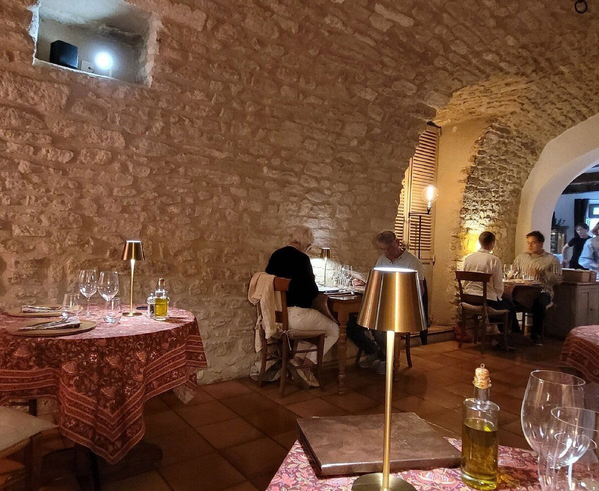 La Bartavelle, Restaurant in Goult