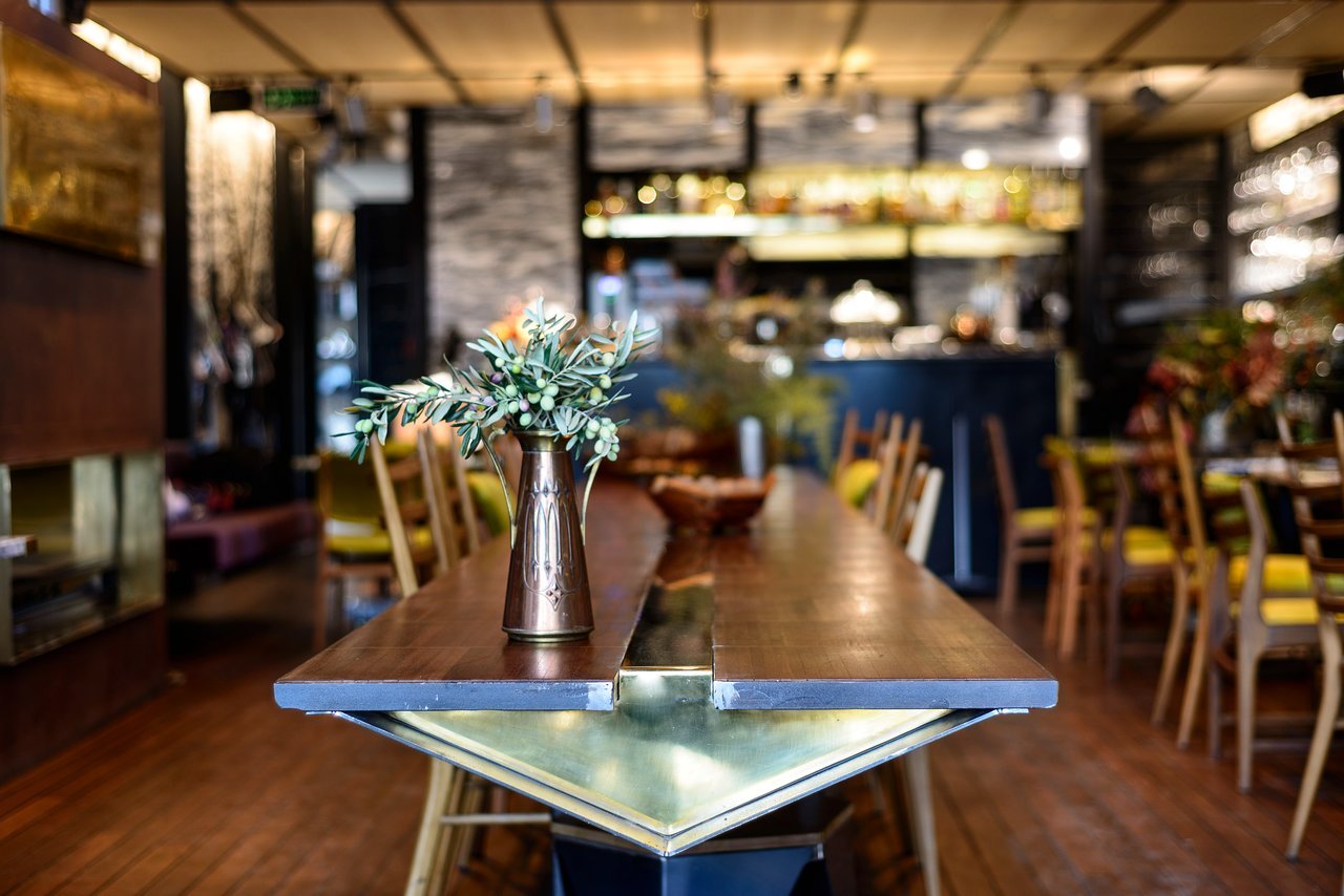 Hiç Lokanta, Restaurant in Izmir