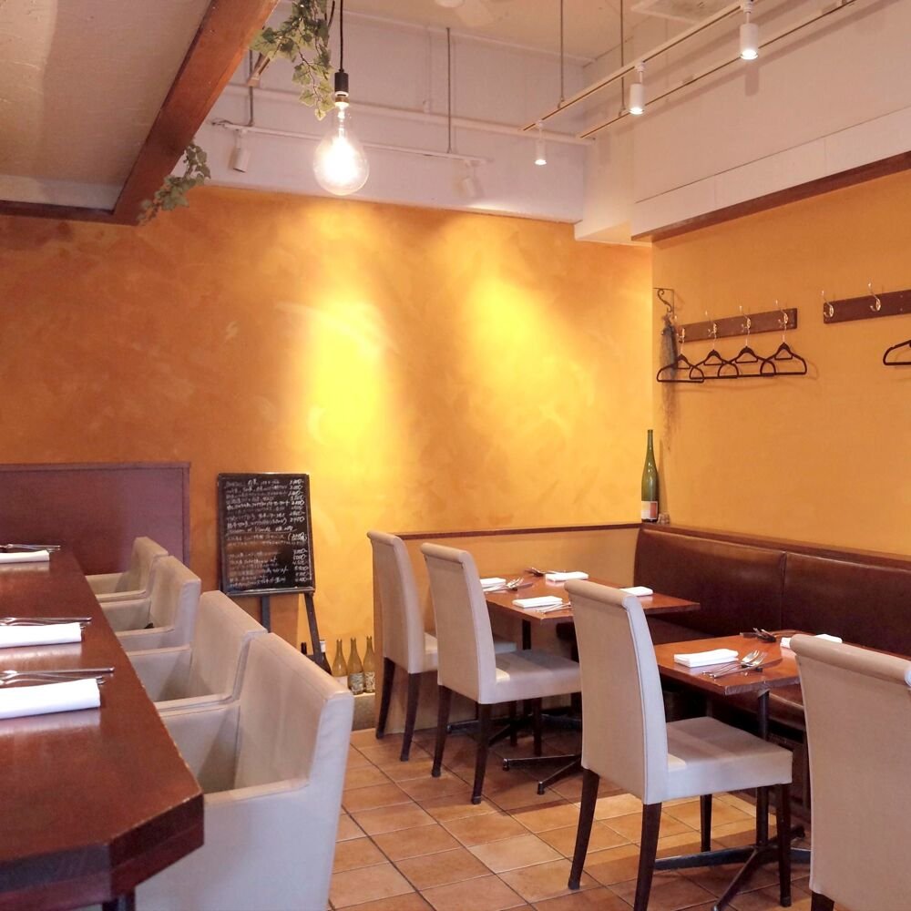 bistro simba restaurant in Tokyo, Japan