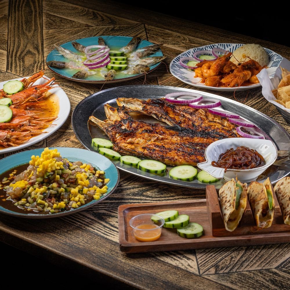 Coni'Seafood restaurant in Inglewood