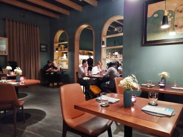 T.U.N.G dining