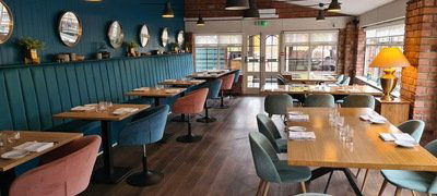 Little Seeds, Restaurant in Stone