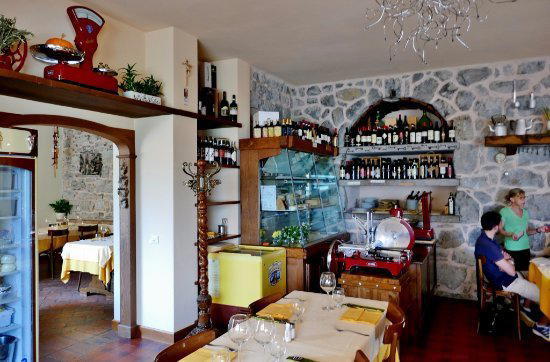 Dentella, Bracca, Italy
