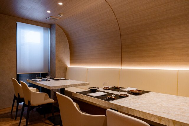 Simplicité, Restaurant in Tokyo