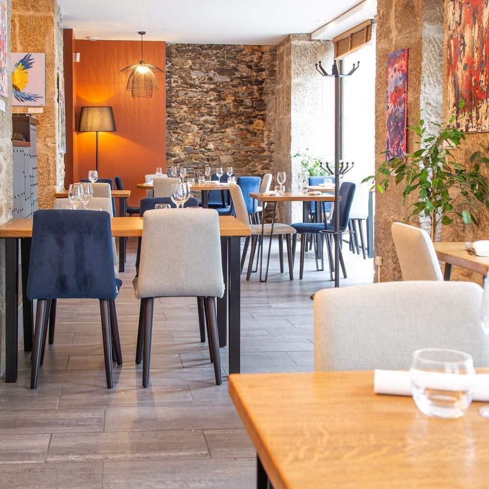 Les Bouteilles restaurant in Nantes, France