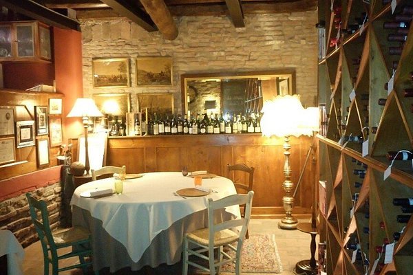 Le 4 restaurant in Mulhouse, France