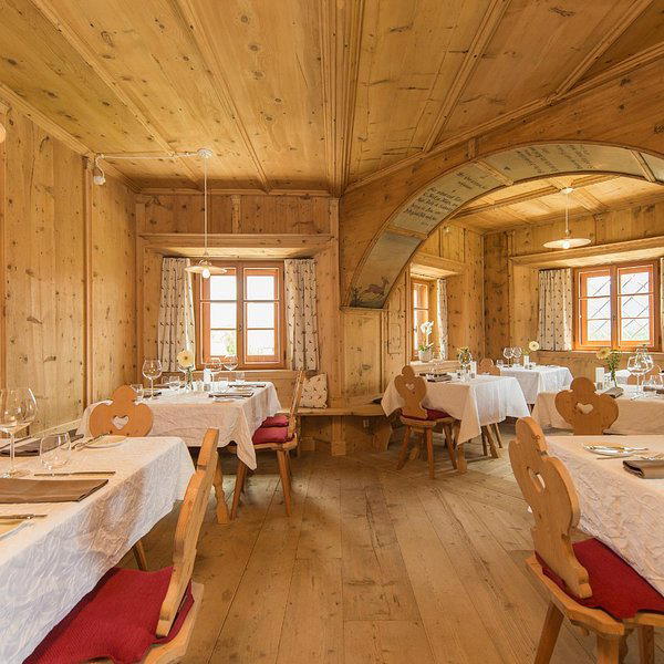 Sichelburg restaurant in Pfalzen, Italy