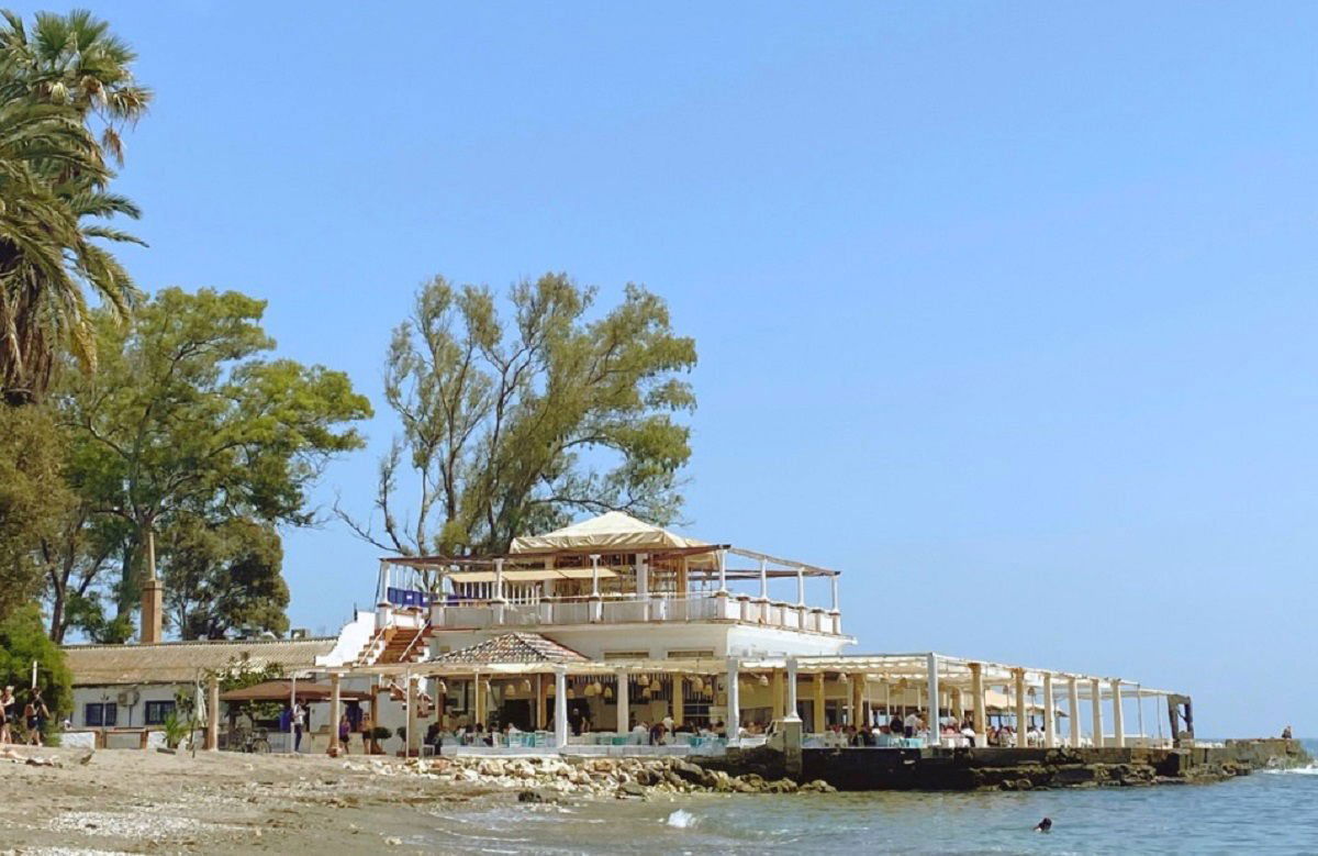 Chiringuito El Saladero restaurant in Caleta de Vélez, Spain