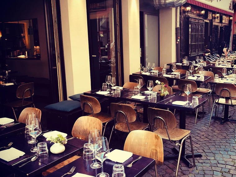 bidlabu, Frankfurt on the Main, Germany