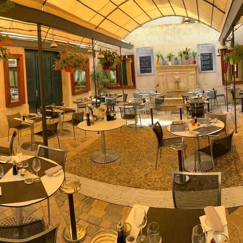 Gigi, Table Méditerranéenne restaurant in Nîmes, France