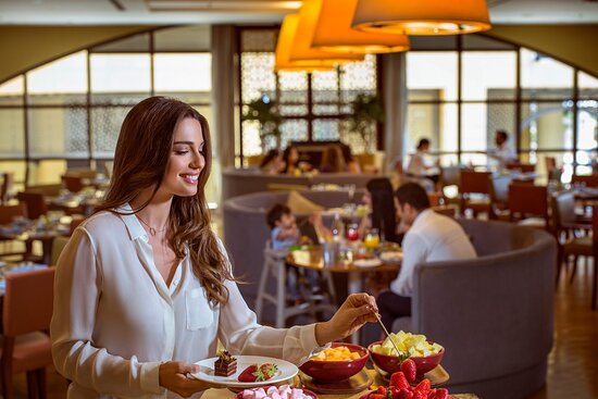 Horizon, Restaurant in Beijing