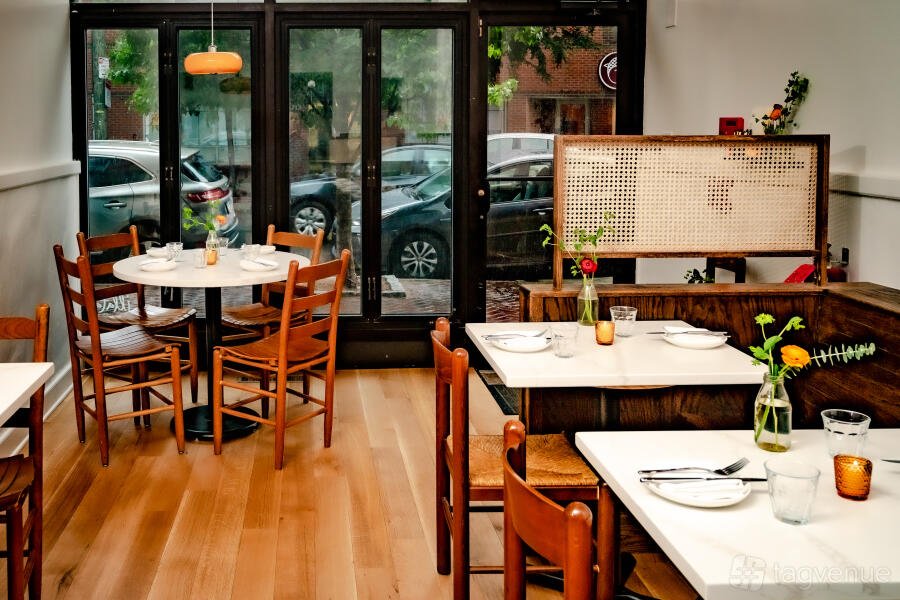 Helm restaurant in Philadelphia, United States