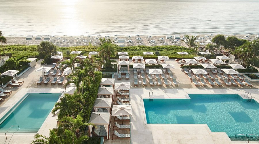 Four Seasons Resort Palm Beach hotel in Palm Beach, United States