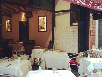 Machettö restaurant in Pietra Ligure, Italy