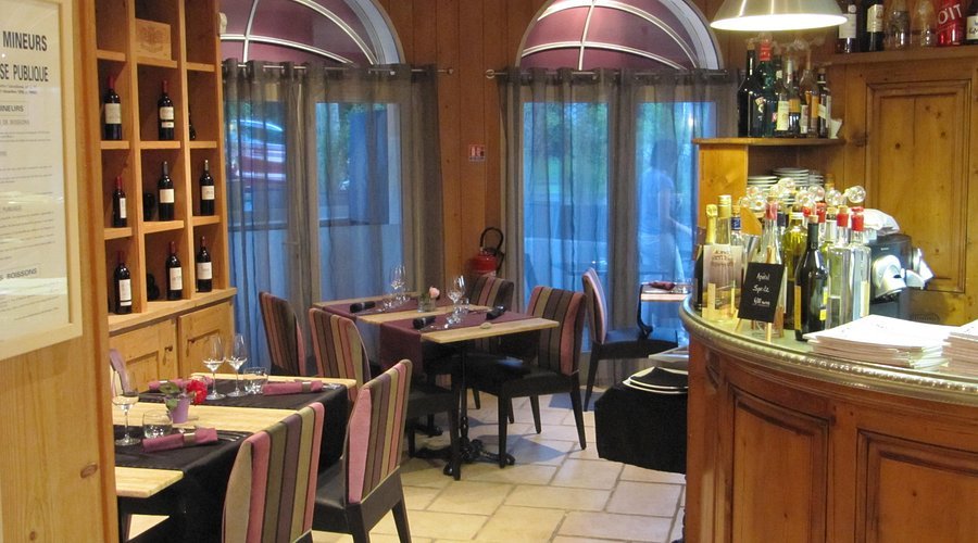 Au Jardin d'Eden restaurant in Évian-les-Bains