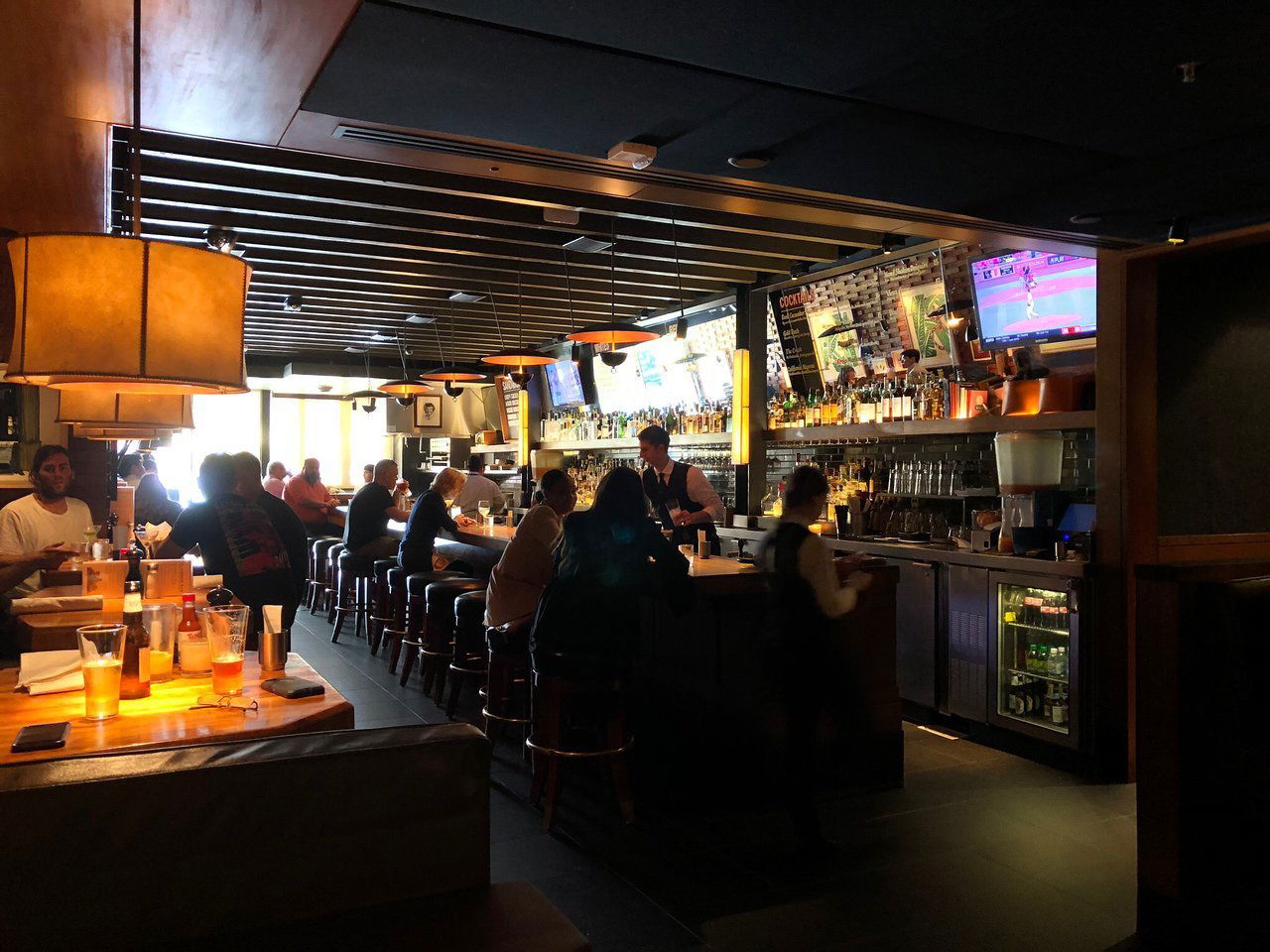 Honor Bar restaurant in Los Angeles, United States